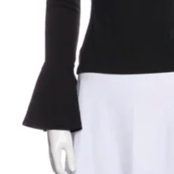 Alexis Lindes Black Off The Shoulder Bell Sleeve Stretch Cropped Top Large - Picture 4 of 7